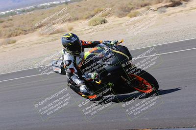 media/Oct-08-2022-SoCal Trackdays (Sat) [[1fc3beec89]]/Turn 16 Inside (1130am)/